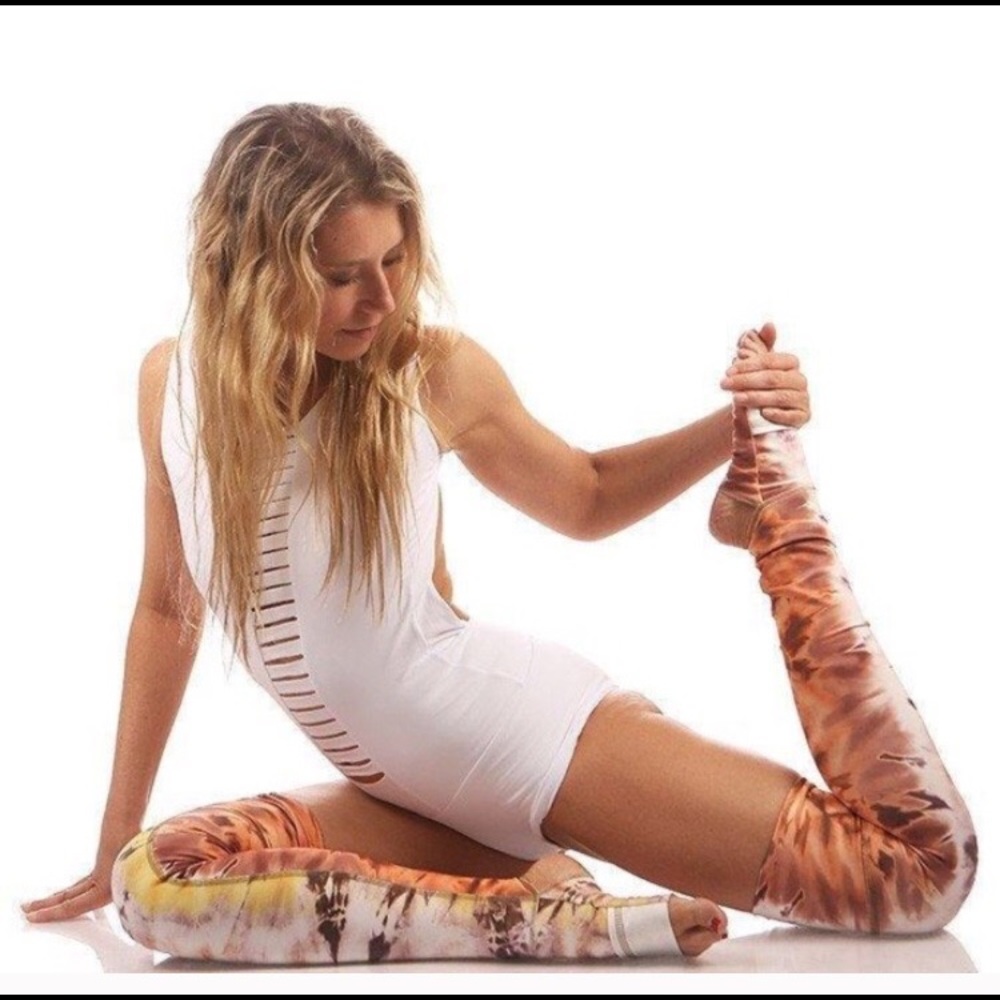 ISO Mika Yoga body suit!!
